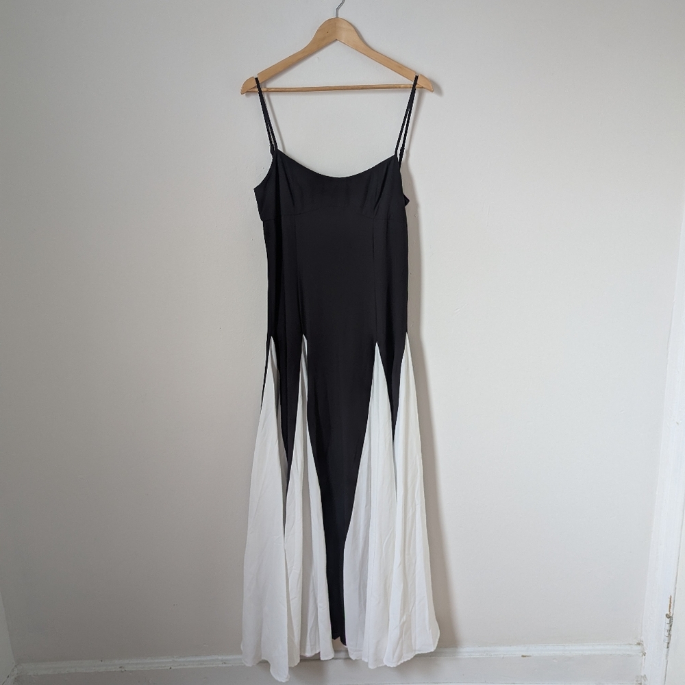 NWT Commense black white colorblock full skirt adjustable strap maxi dress gown - Picture 2 of 5